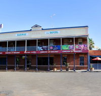 The Railway Hotel - Accommodation Whitsundays