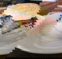 Trader Joes Garage - Cafe - Accommodation Whitsundays