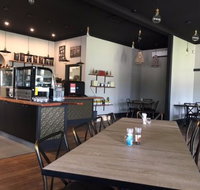 ChatterChinos - Accommodation Whitsundays