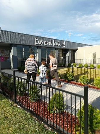 Lake Illawarra NSW Accommodation Whitsundays