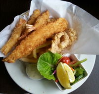 Commercial Hotel Bistro - Accommodation Whitsundays