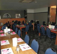 Commercial Hotel Thai Restaurant - Accommodation Whitsundays