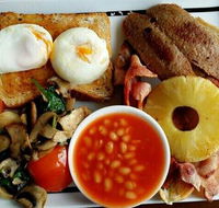 Crowded house cafe scone - Accommodation Whitsundays