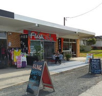 Flash Pies - Accommodation Whitsundays