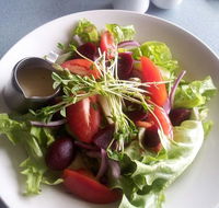 Maclean Services Club - Accommodation Whitsundays