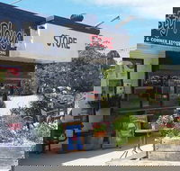 Rusty Plough - Accommodation Whitsundays