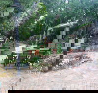 The Carrington Inn - Wintergarden - Accommodation Whitsundays