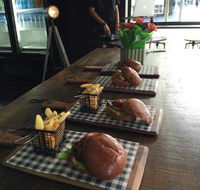 The Square Cafe Bar Restaurant - Accommodation Whitsundays