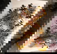 Victorian hotel restaurant - Accommodation Whitsundays