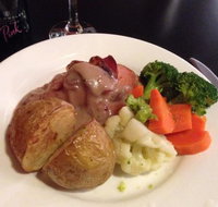 Australian Hotel - Accommodation Whitsundays