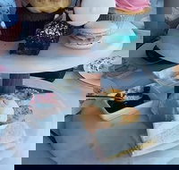 Cake  Plate - Dessert Bar  Retail Emporium - Accommodation Whitsundays