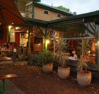 Eltham Hotel Restaurant - Accommodation Whitsundays