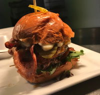 Freemasons Hotel - Accommodation Whitsundays