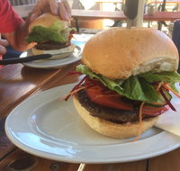 Mart's Cafe - Accommodation Whitsundays