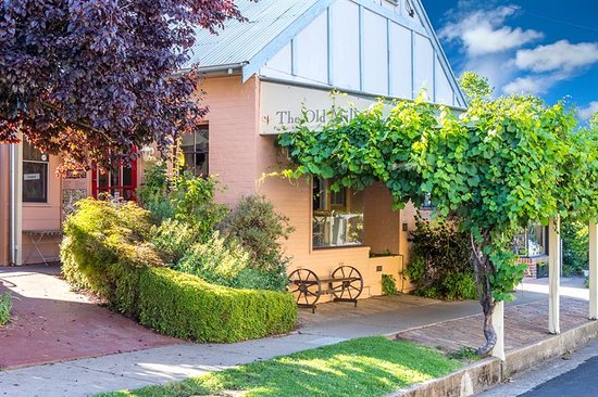 Spring Terrace NSW Accommodation Whitsundays