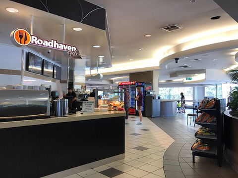 Roadhaven - Accommodation Whitsundays 0