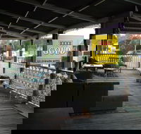 Telegraph Hotel - Accommodation Whitsundays