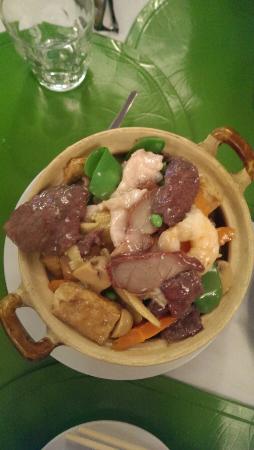 Happy's Chinese Restaurant - Accommodation Whitsundays 0