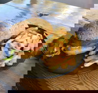 Buzz cafe and Grill - Accommodation Whitsundays