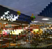 I Pho Restaurant  Noodle Bar - Accommodation Whitsundays