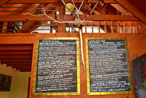 Blue Earth Cafe - Accommodation Whitsundays 1