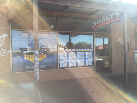 Sharky's Seafood - Accommodation Whitsundays 0