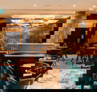 THE DEN - Accommodation Whitsundays