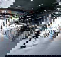 Two Chicks - Accommodation Whitsundays