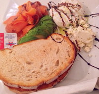 Kaffeine Cafe - Accommodation Whitsundays