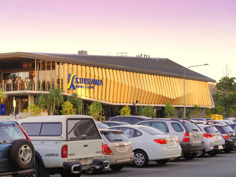 Kurrawa Surf Club - Accommodation Whitsundays 1