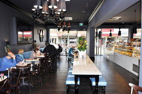 Laurent - Balwyn - Accommodation Whitsundays 0