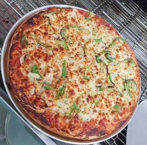 Slices @ Andy's - Accommodation Whitsundays 0