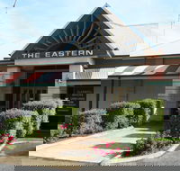 South Eastern Hotel - Accommodation Whitsundays
