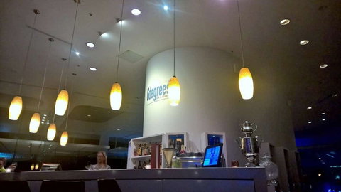 6 Degrees Bar & Lounge - Accommodation Whitsundays 0