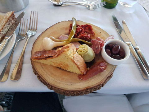 Conservatory Restaurant - Accommodation Whitsundays 0