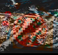 Junction Club - Accommodation Whitsundays