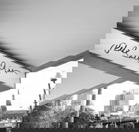 Petal Met Sugar - Accommodation Whitsundays