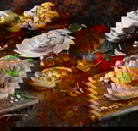 Pie Face - Potts Point - Accommodation Whitsundays