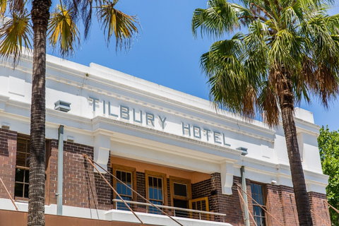 The Tilbury - Accommodation Whitsundays 0