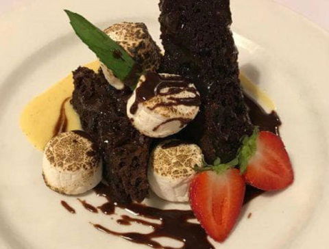 Trappers Restaurant - Accommodation Whitsundays 1