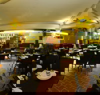 A Thai 5 - Accommodation Whitsundays