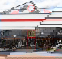 The Red Velvet Lounge - Accommodation Whitsundays