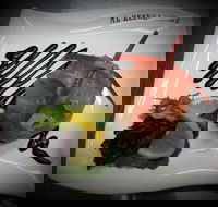 Al-Zeeko Lounge - Accommodation Whitsundays