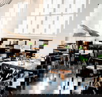 Club Lounge at Circa 1936 - Accommodation Whitsundays