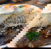 Com Tam Van Phat - Accommodation Whitsundays