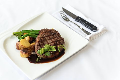 Harry's Restaurant - Accommodation Whitsundays 2