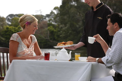 Woodman Estate's Restaurant - Accommodation Whitsundays 2