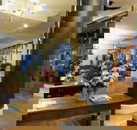 Lord Ashley Bar - Accommodation Whitsundays