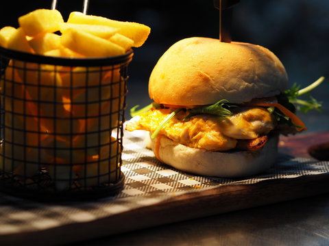 Magpie And Stump Hotel - Accommodation Whitsundays 1