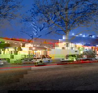 Narrandera Ex-Servicemen's Club - Accommodation Whitsundays